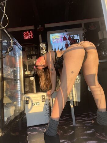 Full leaked Kendra  page private onlyfans photo