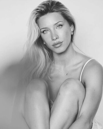 Full leaked Kenzi hope private onlyfans photo