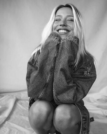 Full leaked Kenzi hope private onlyfans photo