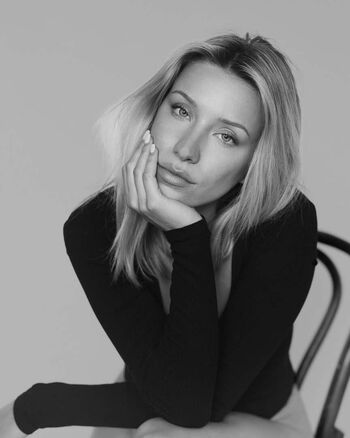 Full leaked Kenzi hope private onlyfans photo