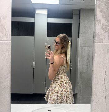 Full leaked Kenziefitnz private onlyfans photo