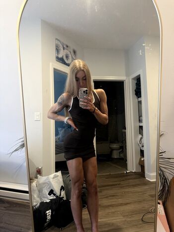 Full leaked Kenziefitnz private onlyfans photo