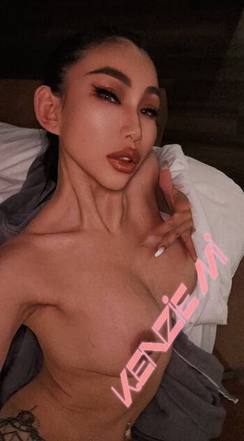 Full leaked Kenziemi private onlyfans photo