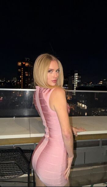 Full leaked Kenzierae private onlyfans photo