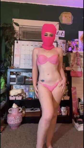 Full leaked Kenzzieleighh private onlyfans photo