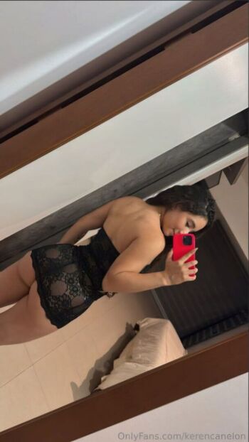 Full leaked Kerencanelon page private onlyfans photo