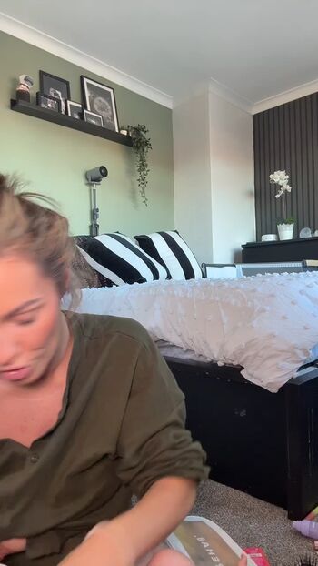 Full leaked Kerri roma private onlyfans photo