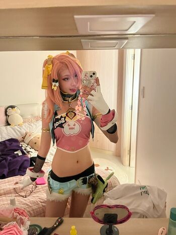 Full leaked Kettsley page private onlyfans photo