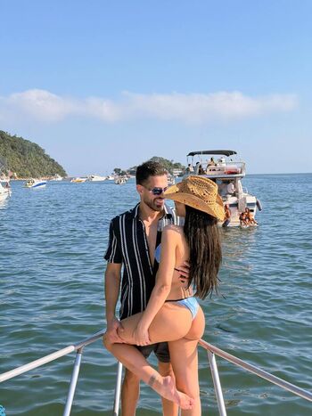 Full leaked Key alves private onlyfans photo