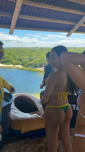 Full leaked Key alves page private onlyfans photo