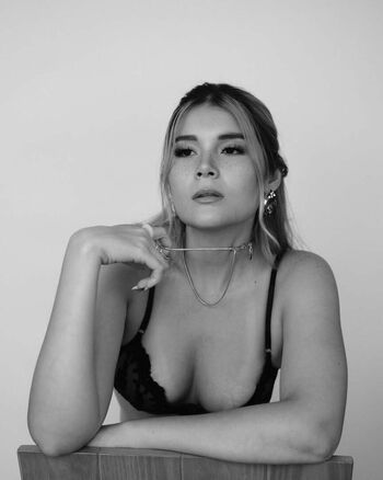 Full leaked Kharina k private onlyfans photo