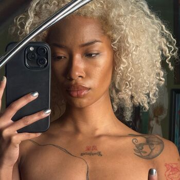 Full leaked Kharmaschild private onlyfans photo