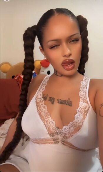 Full leaked Khleopatre private onlyfans photo