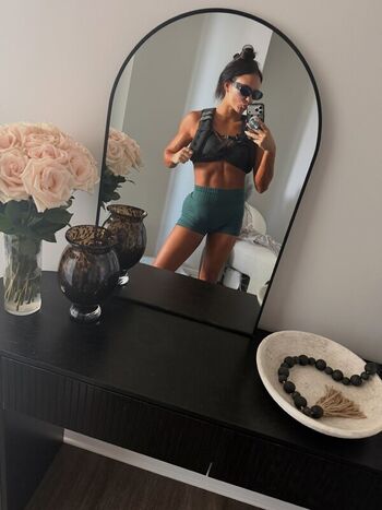 Full leaked Kiana james page private onlyfans photo