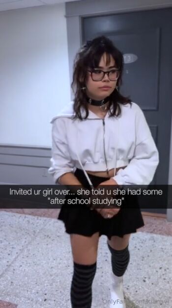 Full leaked Kianavi  page private onlyfans photo