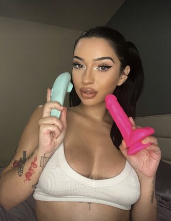 Full leaked Kianawyld private onlyfans photo