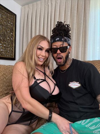 Full leaked Kiannadior private onlyfans photo
