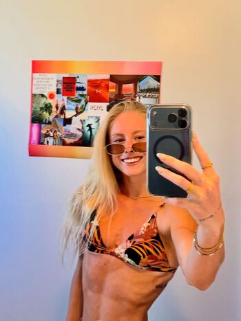 Full leaked Kiara maggy private onlyfans photo