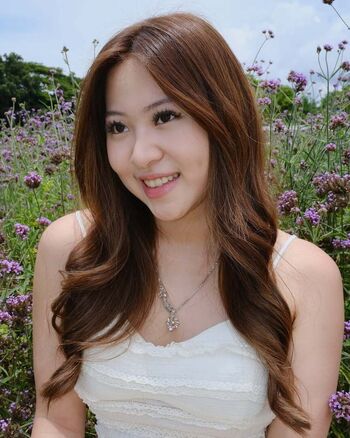 Full leaked Kiara virly page private onlyfans photo