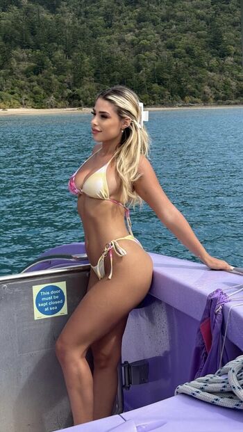 Full leaked Kiara zarafetas private onlyfans photo