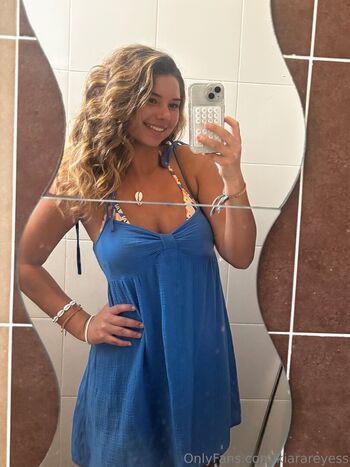 Full leaked Kiarareyess private onlyfans photo