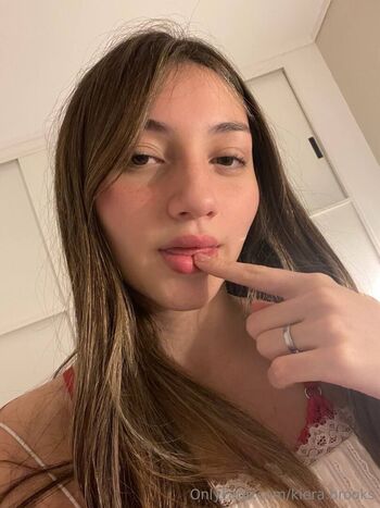 Full leaked Kiera private onlyfans photo