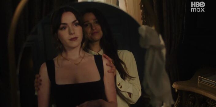 Full leaked Kiernan shipka  page private onlyfans photo