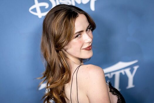 Full leaked Kiernan shipka page private onlyfans photo