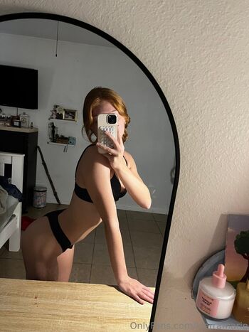 Full leaked Kierramarie private onlyfans photo