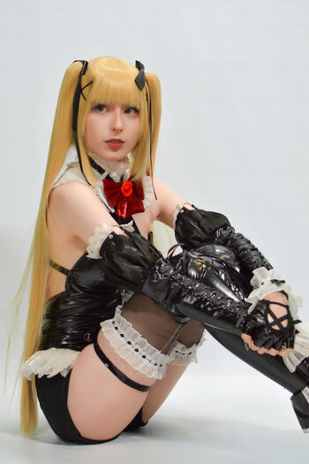 Full leaked Kiki glitter cosplay private onlyfans photo