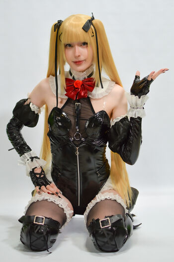 Kiki Glitter Cosplay