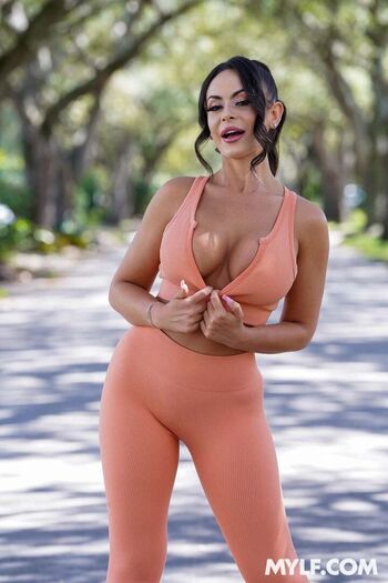 Full leaked Kiki klout  page private onlyfans photo