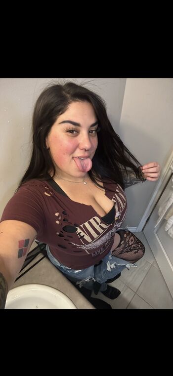 Full leaked Kiki latoyme private onlyfans photo