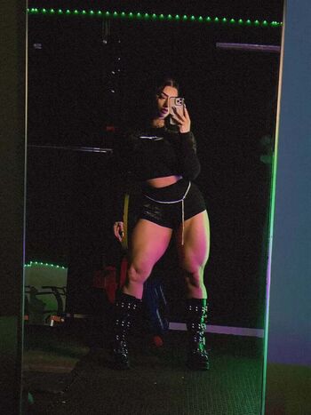 Full leaked Kiki vhyce private onlyfans photo