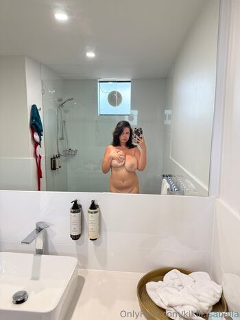 Full leaked Kikiiscrying private onlyfans photo