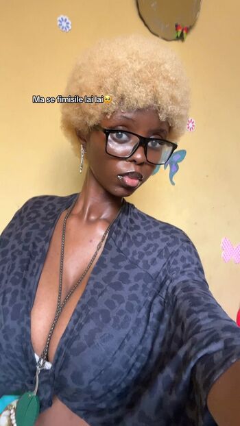 Full leaked Kikiolaola private onlyfans photo