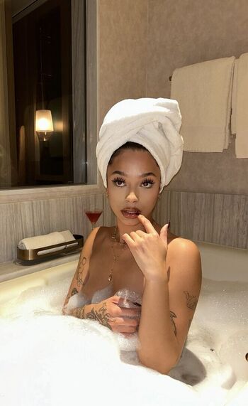 Full leaked Kilograhm private onlyfans photo