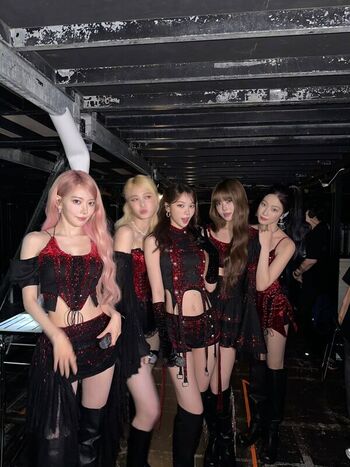 Full leaked Kim chaewon private onlyfans photo