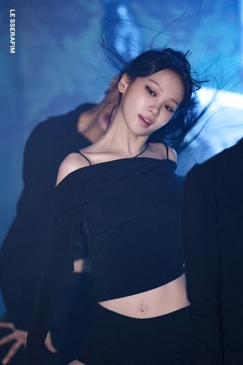 Kim Chaewon