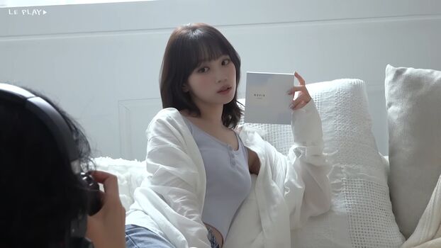 Kim Chaewon