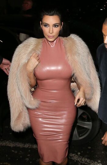 Full leaked Kim kardashian private onlyfans photo