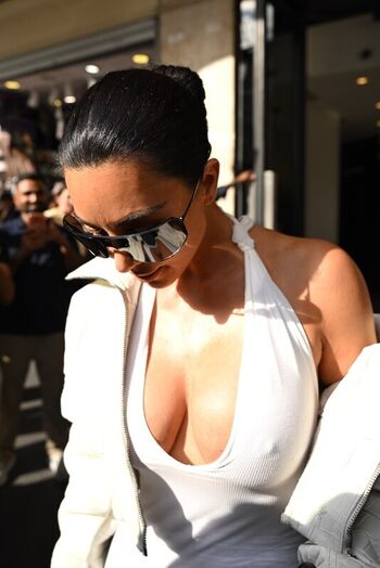 Full leaked Kim kardashian page private onlyfans photo