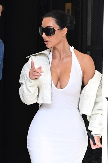 Full leaked Kim kardashian page private onlyfans photo
