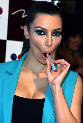 Full leaked Kim kardashian page private onlyfans photo