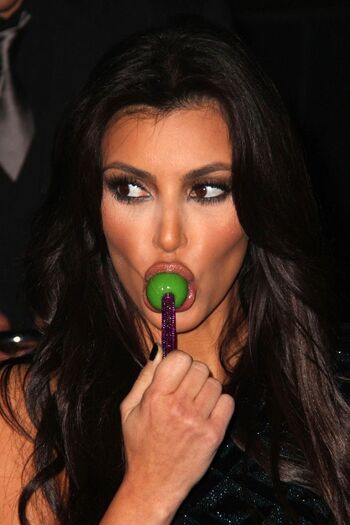 Full leaked Kim kardashian page private onlyfans photo