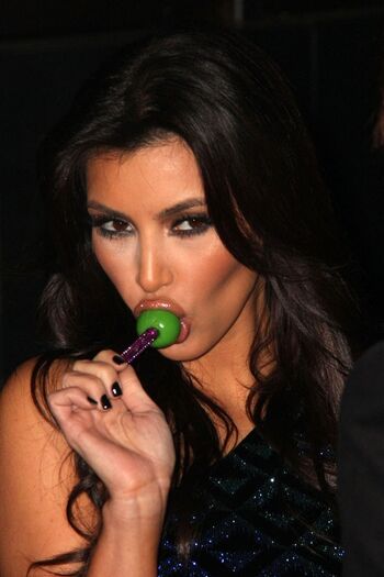 Full leaked Kim kardashian page private onlyfans photo