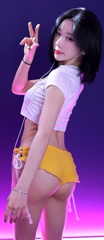 Full leaked Kim yu page private onlyfans photo