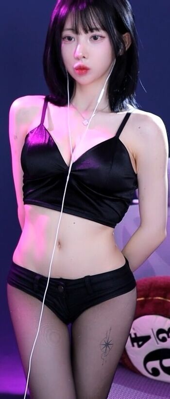Full leaked Kim yu page private onlyfans photo