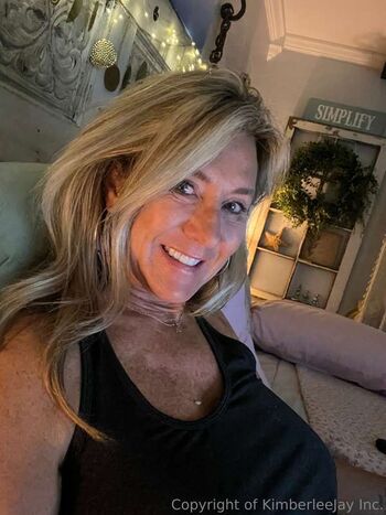 Full leaked Kimberleejay private onlyfans photo