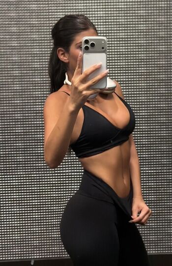 Full leaked Kimia rahnama page private onlyfans photo